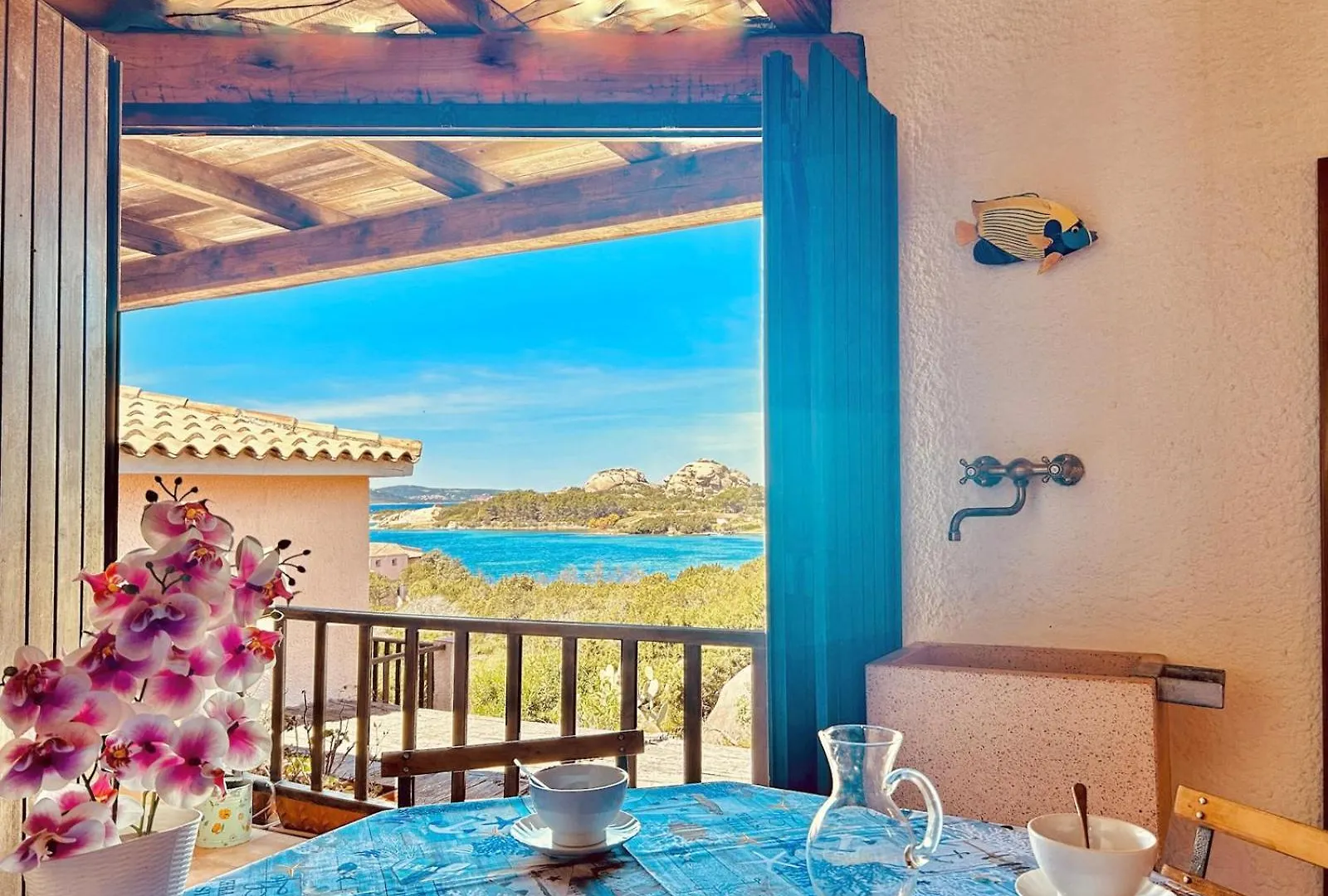 Semesterbostad Vistamare Porto Sole Villa Baja Sardinia Italien