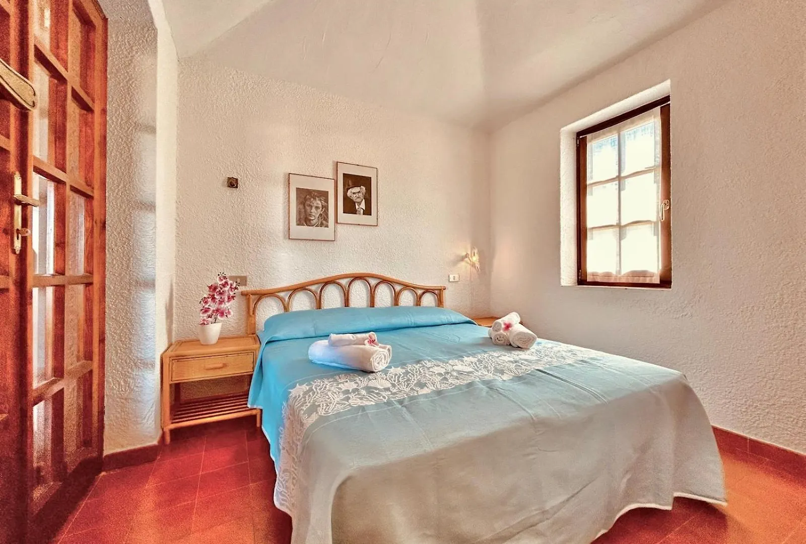 Semesterbostad Vistamare Porto Sole Villa Baja Sardinia